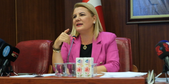 Hürriyet: Resmi görevde olmayan birini hedef almak gazetecilik değil komedidir