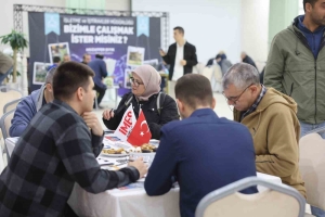 İsti̇hdam Fuarında 42 Fi̇rma Stant Açtı