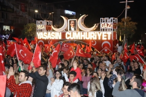 izmit-belediyesi-cumhuriyet-bayramini-101inci-yila-yakisir-kutlayacak-Ps7BV7sG.jpeg