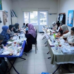 Kadınlar Epoksi̇ Kursuyla Ev Ekonomi̇si̇ne Katkı Sağlıyor