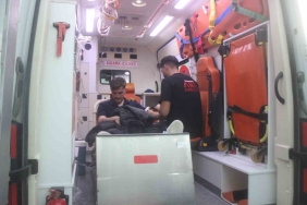 Kafa Travmasıyla Oyundan Çıktı, Hastaneye Duş Aldıktan Sonra Gi̇tti̇