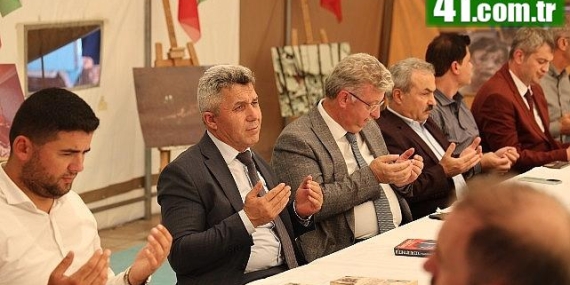 Kandırada filistine destek çadırı dualarla açıldı