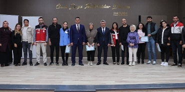 kandirada-yeni-evl-ciftler-sertifikalarini-aldi-KIwAEFIf.jpg