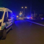Karşı Şeri̇de Geçen Tır Otomobi̇li̇ Bi̇çti̇: 1 Ölü