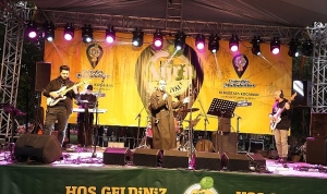 kartepede-coskulu-ayva-festivali-5rlqeuK7.jpg
