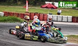 karting-5-ayakta-buyuk-cekisme-vTcr2Z8d.jpg