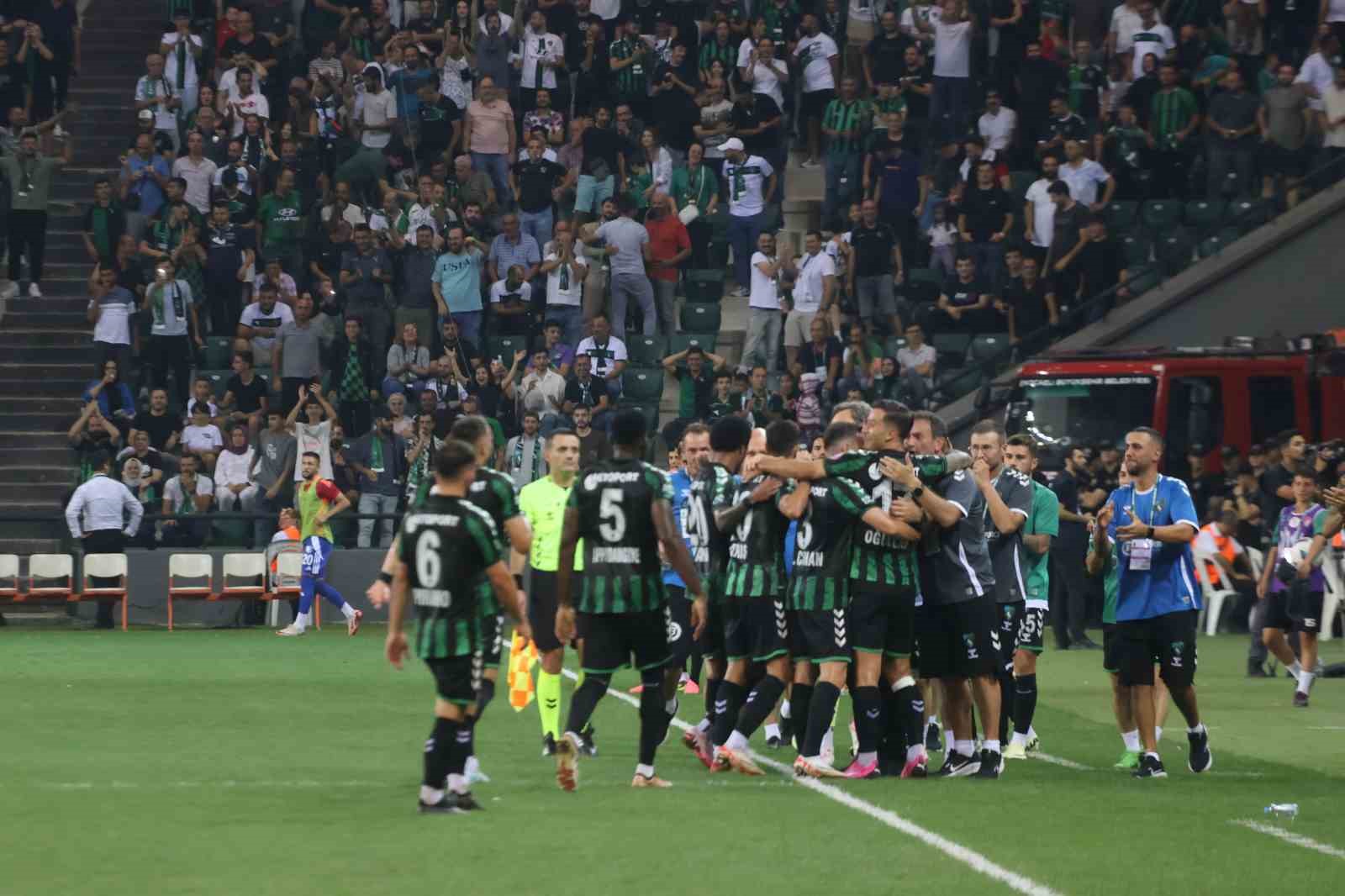 Kocaeli̇sporun İlk 7 Haftalık Karnesi̇