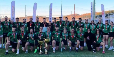 korfez-genclerbirligi-ragbi-takimlari-iki-kupayla-dondu-sG9MND2K.jpg