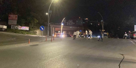 Şüpheli̇ Paketten Kamp Çadırı Çıktı