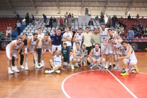 Tb2L: Kocaeli̇ Bşb Kağıtspor: 58 - Göztepe: 54