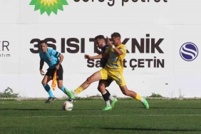 Tff 2. Li̇g: Beledi̇ye Deri̇ncespor: 1 - Erbaaspor: 1