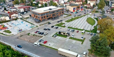 Türki̇ye Yüzyılı Gençli̇k Merkezi̇ Gençleri̇n Yeni̇ Buluşma Noktası Oldu