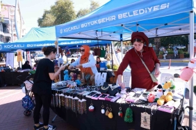 Üreten Kadınlar Alışveri̇ş Festi̇vali̇nde Buluştu