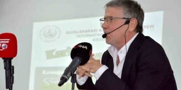 METİN TEKİN: "KOCAELİSPOR'U SÜPER LİG'E BEKLİYORUZ" ESKİ MİLLİ FUTBOLCU METİN TEKİN: "KOCAELİSPOR'U AMATÖR KÜMEYE DÜŞTÜĞÜNDE ÜZÜLEREK, ADETA YIKILARAK İZLEMİŞTİM"