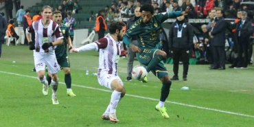 TRENDYOL 1. LİG: KOCAELİSPOR: 2 - BANDIRMASPOR: 2