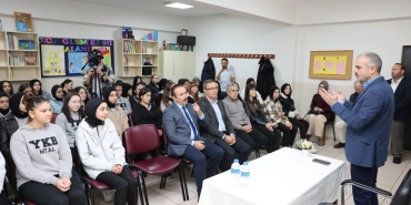 baskan-ciftciden-genclere-hayatta-karsilastiginiz-herkes-sizin-icin-bir-tecrubedir-9nhOSINI.jpg