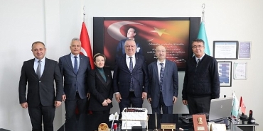 baskan-ertastan-24-kasimda-anlamli-ziyaretler-bHWdgWnk.jpg