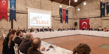 baskan-tugaydan-iekk-toplantisinda-mujde-izmirin-kronik-sorunu-cozuluyor-FTawU8VU.jpg