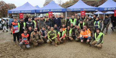 golcukte-atv-yarislari-nefesleri-kesti-E7lVNbyt.jpg