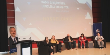kadin-girisimciler-anlatti-gencler-dinledi-Avus8N3z.jpg