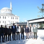 kartepe-belediye-baskani-avmmustafa-kocaman-yapimi-hizla-devam-eden-kosekoy-meydan-projesinde-incelemelerde-bulundu-e2JGBwqh.jpg