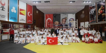 korfezde-150-genc-sporcu-kusak-atladi-JiqdTW3W.jpg