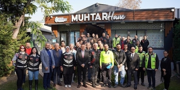 motosiklet-suruculeriyle-toplanti-ve-anket-calismasi-QOGlkmqb.jpg
