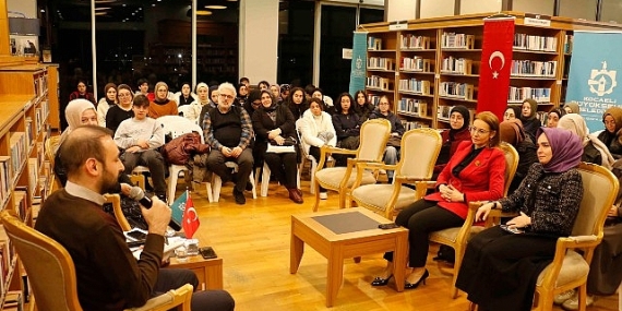 Sezai Karakoç şiirleriyle anıldı