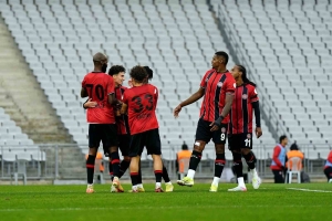 trendyol-1-lig-fatih-karagumruk-6-yeni-malatyaspor-1-CQTKBLaG.jpg