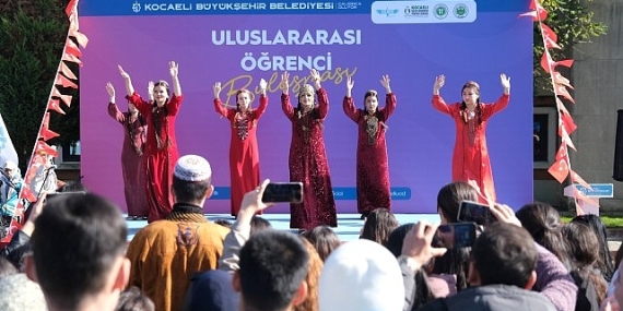 ‘Uluslararası Öğrenci Buluşması’nda kültürler buluştu