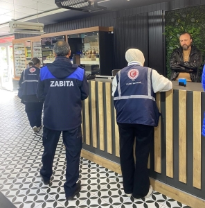 zabita-ekipleri-guvenli-alisveris-icin-denetimde-m1COTbvA.jpg