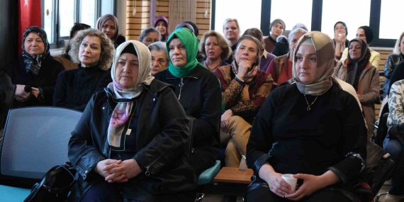 Kadın haklarının korunmasındaki öneme dikkat çektiler