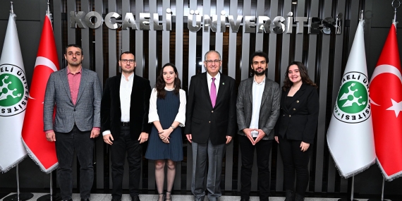 TÜBİTAK Projesi Ekibinden Rektöre Ziyaret