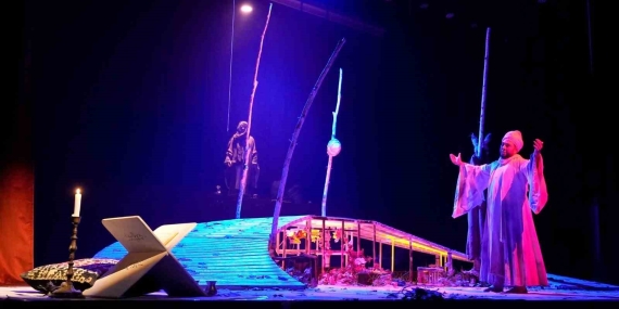 Başiskelelilerin tiyatro keyfi