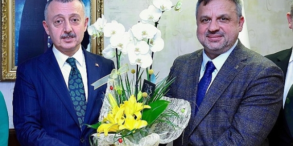 Başkan Büyükakın, kongresini tamamlayan ilçe başkanlarını kabul etti