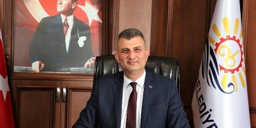 baskan-sezer-2025-yili-hayirlara-vesile-olsun-ysKPmJVM.jpg