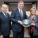 baskan-tugay-egeli-sanayicilerin-konugu-oldu-kredi-verseler-de-vermeseler-de-yapacagiz-fyqFksXG.jpg
