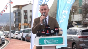 buyukakindan-imamogluna-ogrencimize-de-emeklimize-de-yardim-ediyoruz-32-dis-siritip-insanlari-ifsa-etmiyoruz-PJERcMsl.jpg