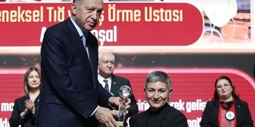 cumhurbaskani-tarafindan-odullendirilen-kosala-baskan-sezerden-ziyaret-DY5J75Wa.jpg