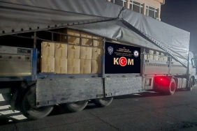 durdurulan-tirda-5-ton-250-kilogram-gumruk-kacagi-tutun-ele-gecirildi-FxvCTVPv.jpg