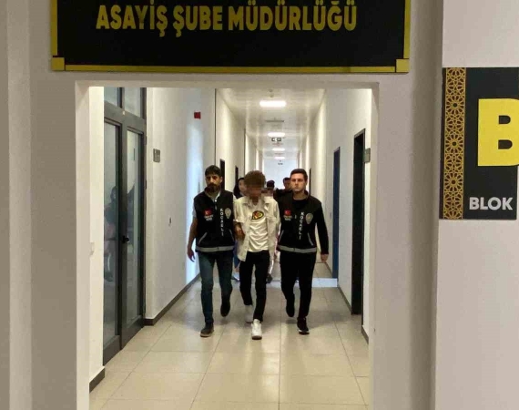 genc-kizi-kaza-susu-vererek-canice-oldurmustu-susma-hakkini-kullandi-nSIyCKJB.jpg