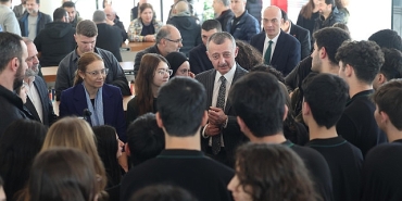 gencler-milli-irade-meydanindan-cikmak-istemeyecek-buyuksehirden-izmite-724-acik-kutuphane-wF4VITvr.jpg