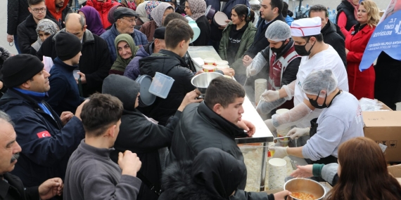 İzmit Belediyesi, Darıca’daki patlama sonrası harekete geçti