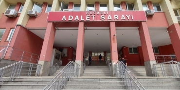 kizinin-makyaj-yapmasina-ve-etek-giymesine-izin-vermeyen-babaya-istismar-iftirasi-7crUIWGX.jpg