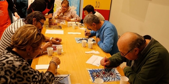 Kocaeli’nin çınarları, ellerin hikayesini sanatla anlattı