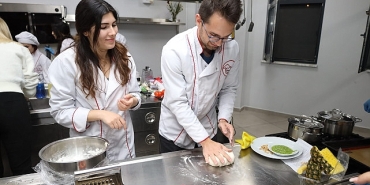 kocaelinin-gelecegi-genclerle-sekilleniyor-nHcuqF1j.jpg