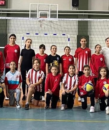 korfezde-voleybol-ve-basketbol-okullarina-ilgi-buyuk-ABNVRyvn.jpg