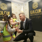 miniklerden-baskan-sezere-hediye-jnfdiOZZ.jpg