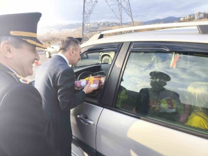vali-aktas-suruculeri-yeni-yil-aksami-icin-uyardi-fiGG6fRc.jpg