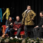 vatandaslar-benimle-guler-misin-ile-eglendi-YFEZnSQZ.jpg